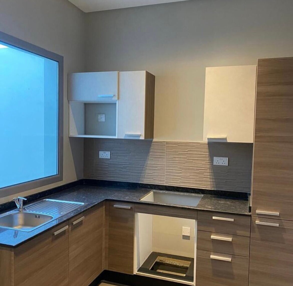 ENZO installed kitchen in a residential unit